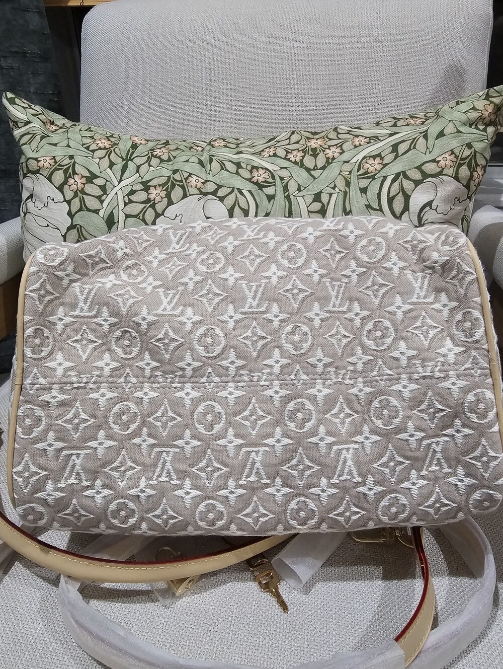 BEAUTIFUL JACQUARD MONOGRAM SOFT SPEEDY 30 PEUPLIER - Picture 9 of 12